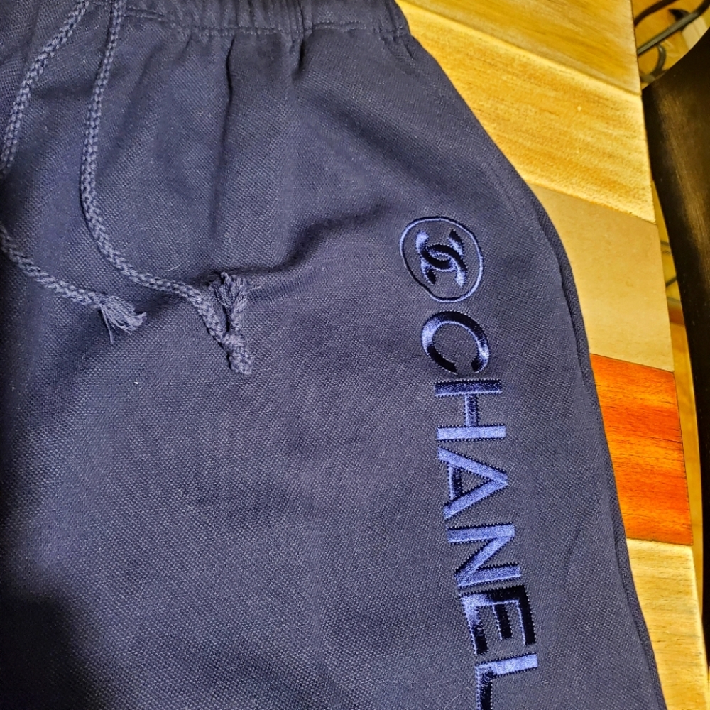 Sweatpants - Picture 3 of 10